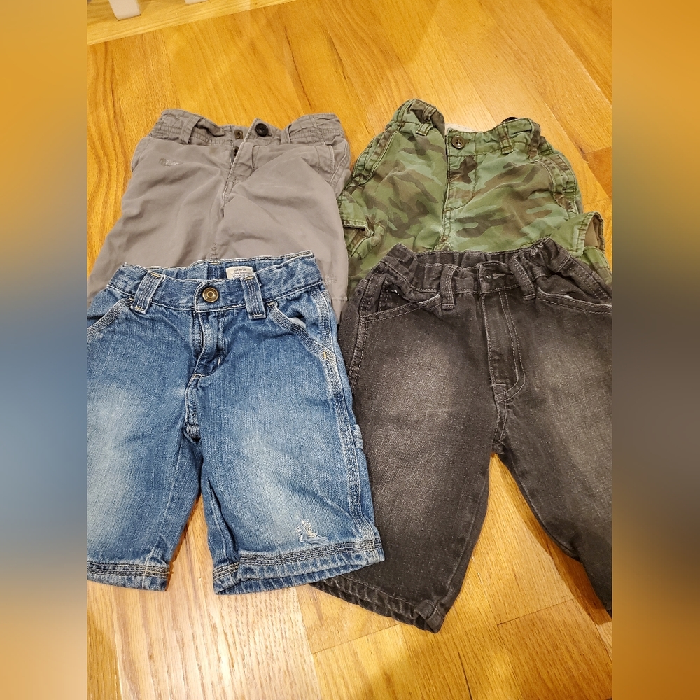 Bundle of 4 Pairs of Shorts
